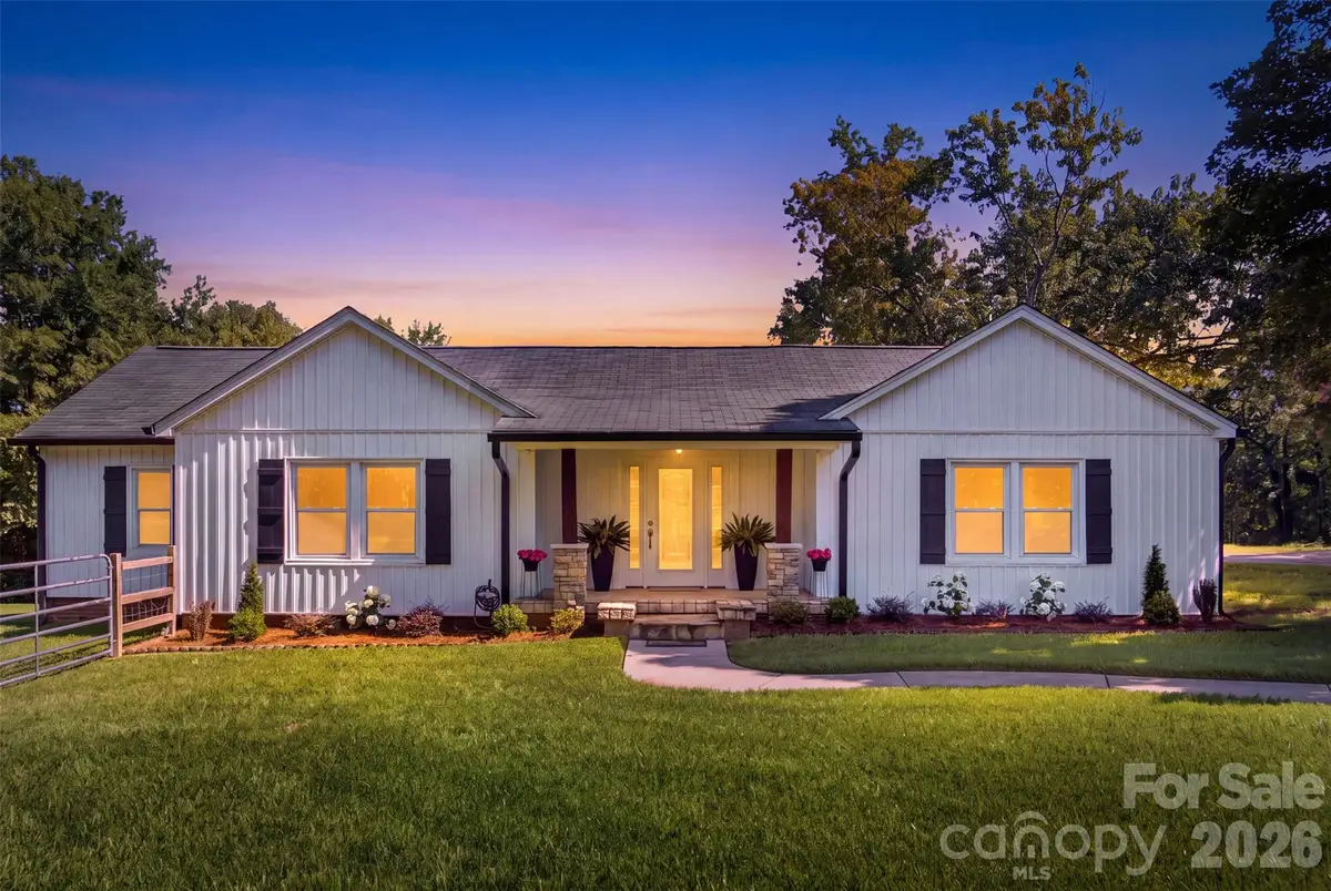 10814 Moores Chapel Road, Charlotte, NC 28214 - #1