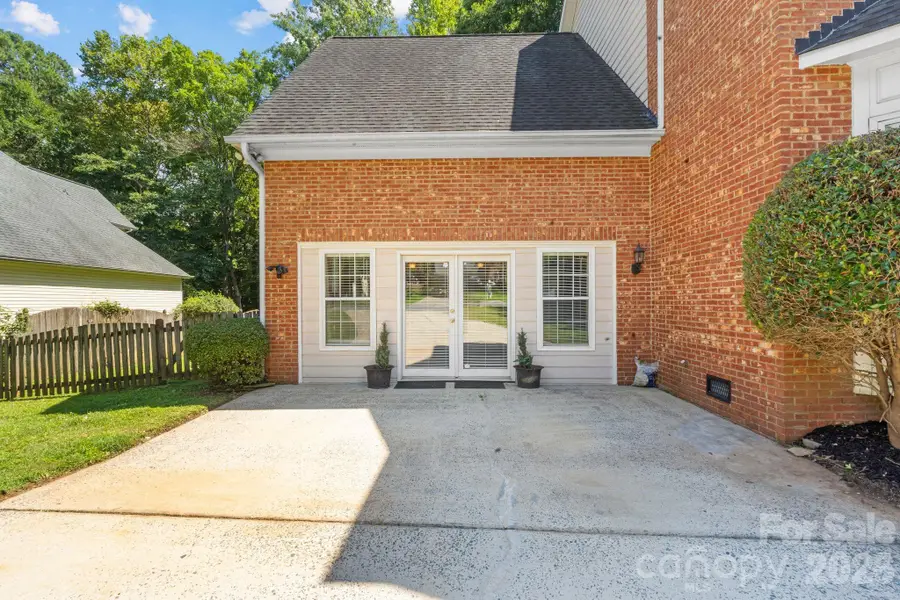 2040 Swaim Drive, Matthews, NC 28105 - #2