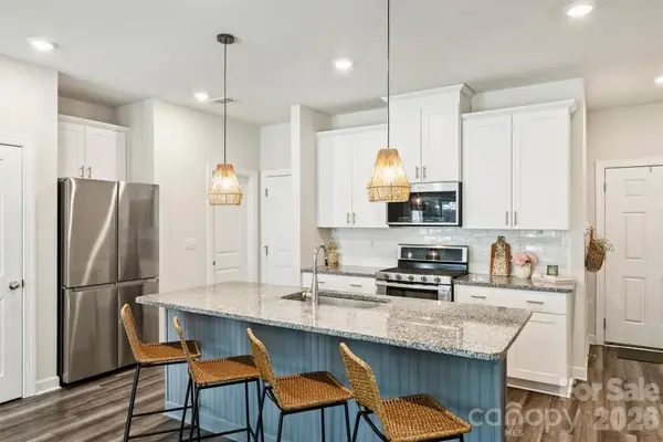 2513 Greenmarket Drive, Charlotte, NC 28217