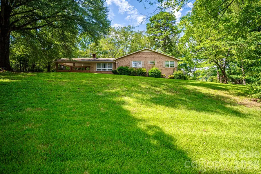 2542 E Nc 10 Highway, Conover, NC 28613 - #3