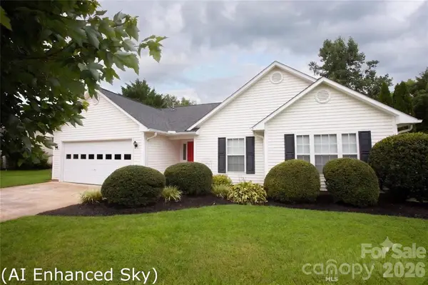 54 English Oak Road, Fletcher, NC 28732