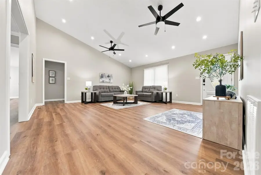 136 Cook Lane, Hickory, NC 28601 - #3