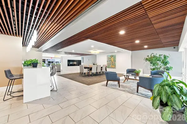 1323 Queens Road #419, Charlotte, NC 28207