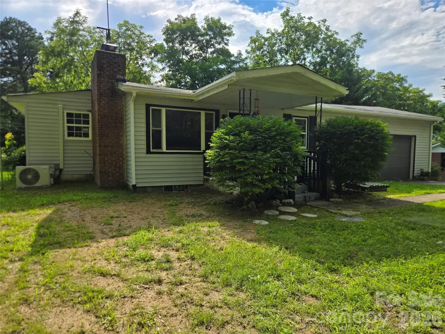 1323 Locust Grove Road, Hendersonville, NC 28792 - #2