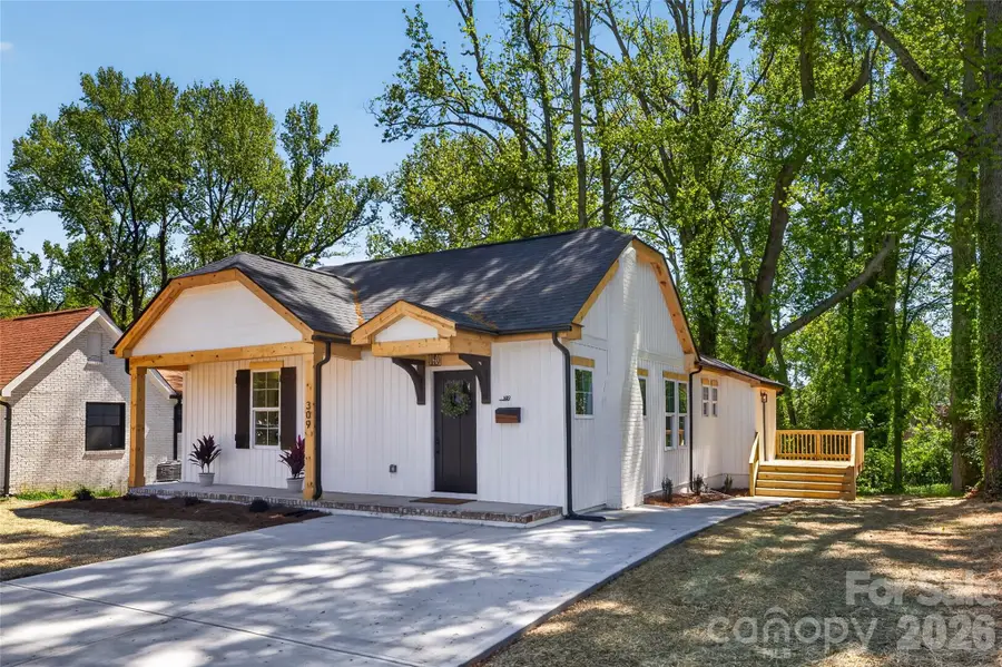 309 W Gold Street, Kings Mountain, NC 28086 - #3