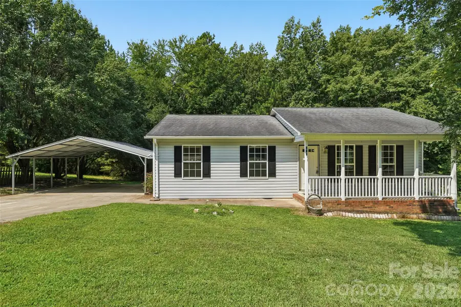 916 Long Branch Road, Grover, NC 28073 - #2