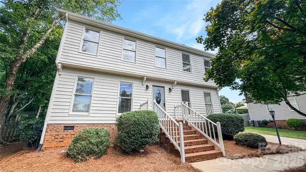 16539 Grapperhall Drive, Huntersville, NC 28078