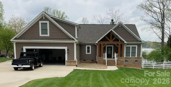 3825 Chevlot Hills Road, Sherrills Ford, NC 28673