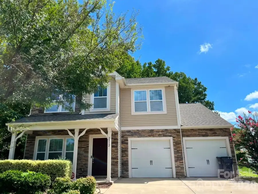 2512 Viburnum Court, Charlotte, NC 28215 - #2