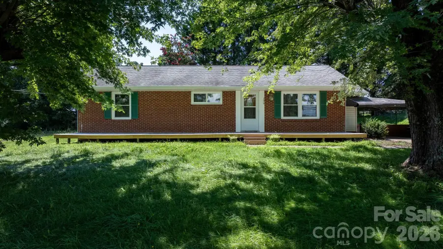 296 Pine Mountain Road, Hudson, NC 28638 - #2