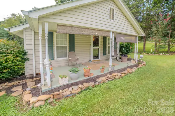 4023 Junior Henry Street, Morganton, NC 28655