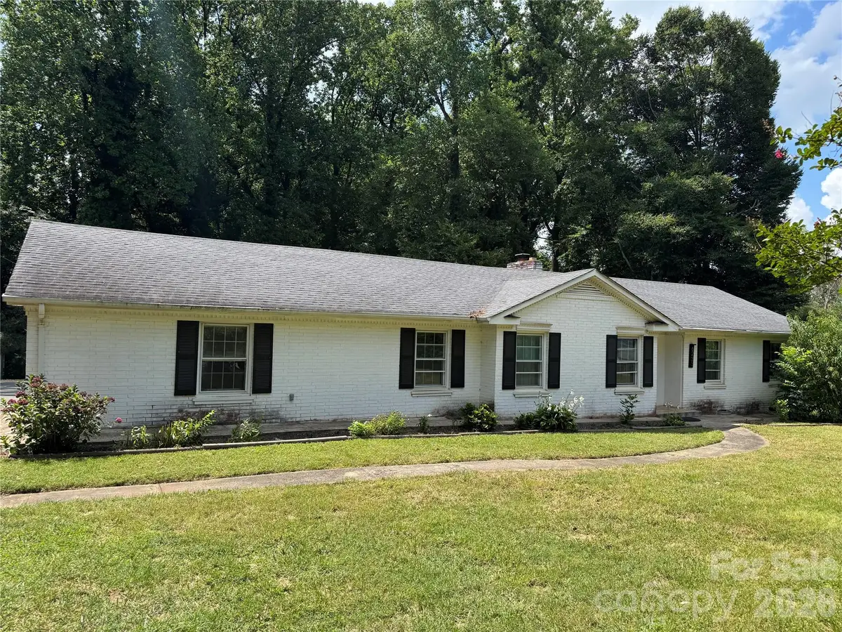 6233 Donna Drive, Charlotte, NC 28213 - #1