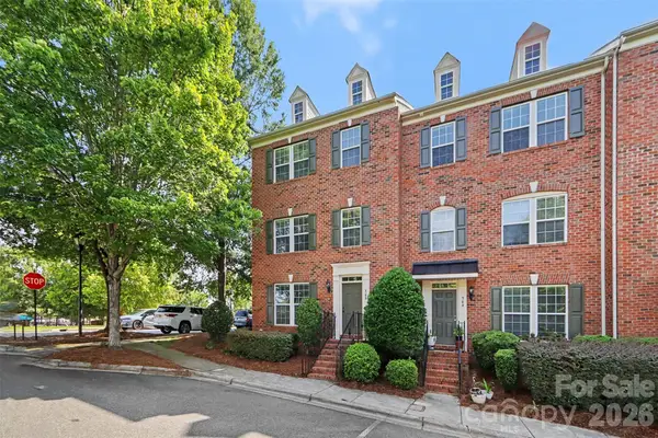 768 Naramore Street, Davidson, NC 28036