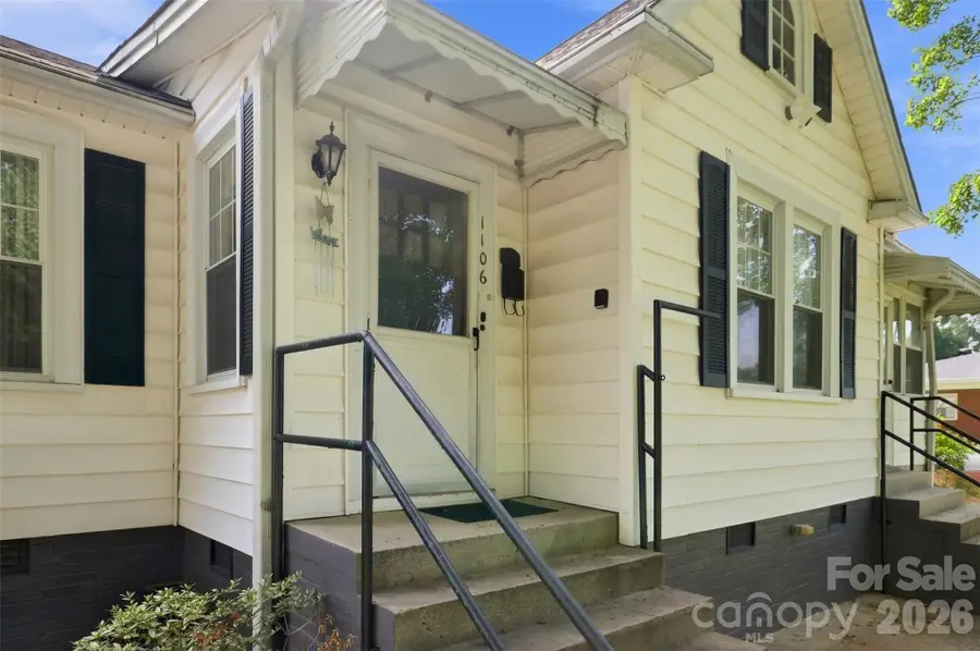 1106 N Main Street, Mount Holly, NC 28120 - #3