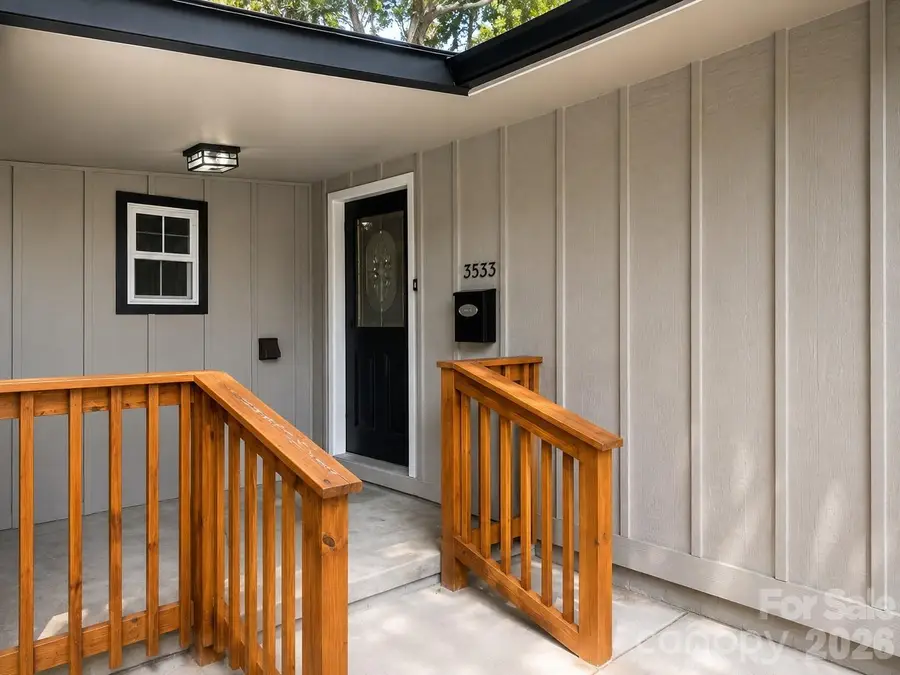 3533 Stonehaven Drive, Charlotte, NC 28215 - #3