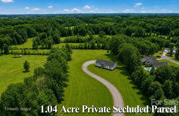 140 Broome Farm Lane, Mooresville, NC 28115