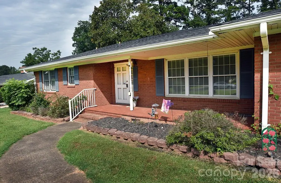 1036 S Rowan Circle, Salisbury, NC 28146 - #2