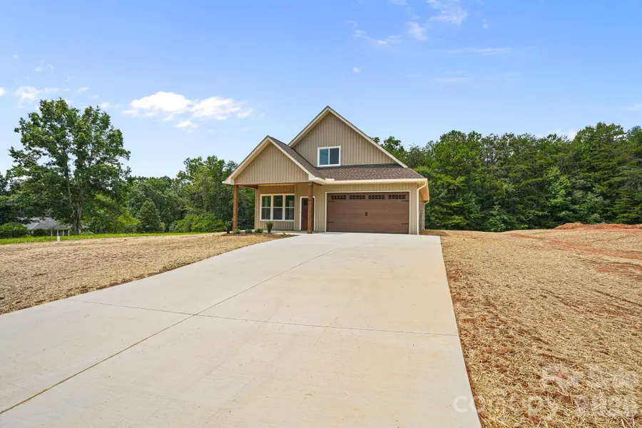 708 Meadowood Street, Hudson, NC 28638 - #2