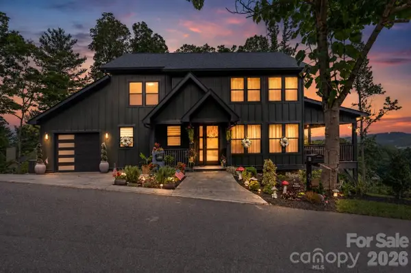 49 Timber Moss Drive, Asheville, NC 28804