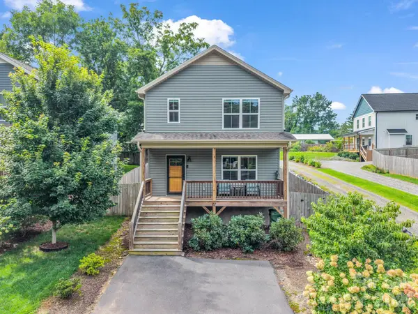 27 Busbee View Road, Asheville, NC 28803
