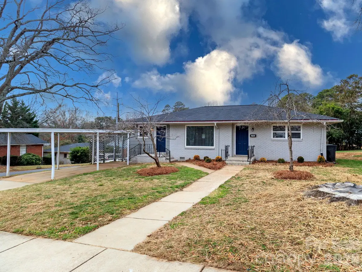 1701 Irma Street, Charlotte, NC 28216 - #1