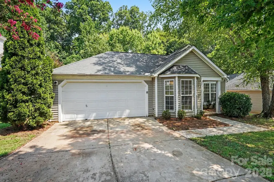 9819 Veronica Drive, Charlotte, NC 28215 - #2