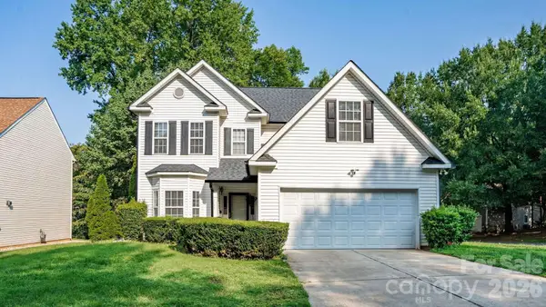 2429 Oakdale Creek Lane, Charlotte, NC 28216