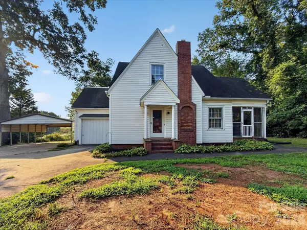 110 N Academy Street, Mooresboro, NC 28114