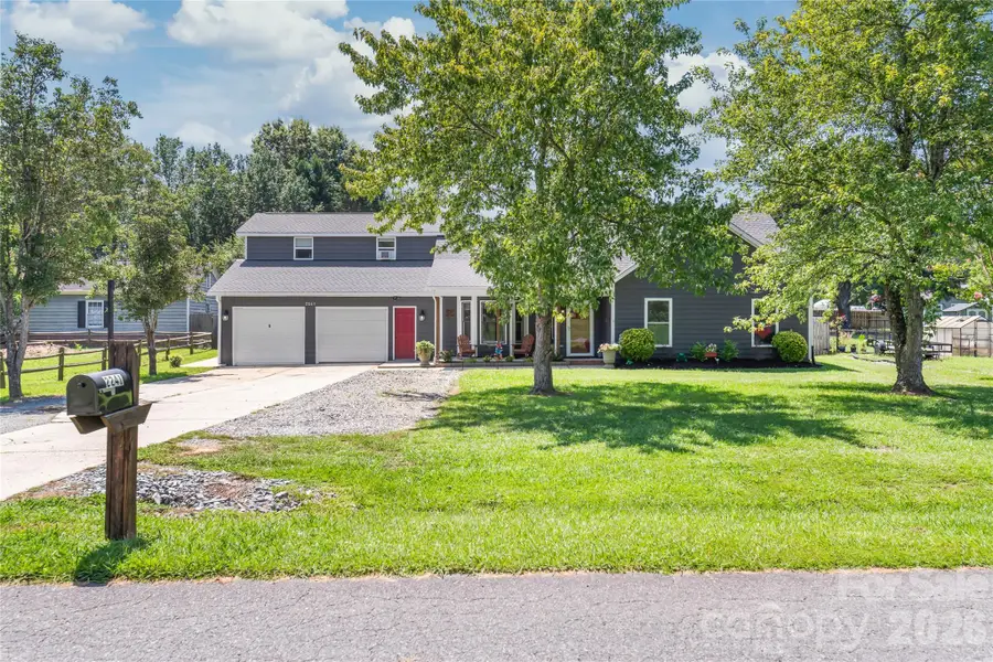 2241 Indian Cross Trail, Matthews, NC 28104 - #2