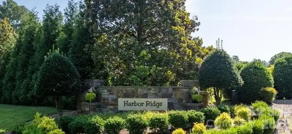 200 Pier Point Drive, Connelly Springs, NC 28612