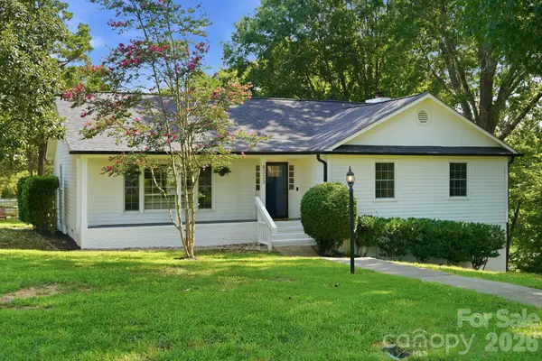 8323 Cliffside Drive, Charlotte, NC 28270