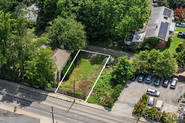 9999 Haywood Road, Asheville, NC 28806
