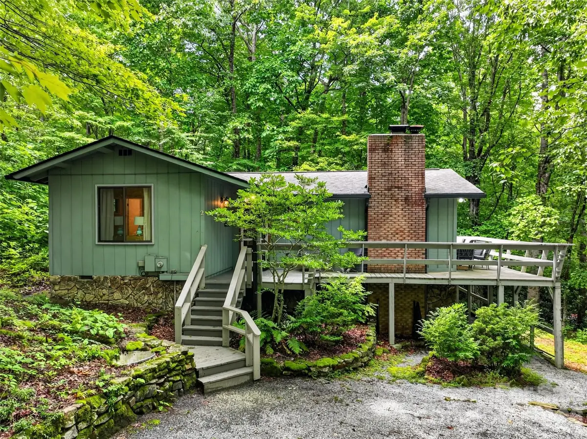 2 Bear Rock Loop Road, Hendersonville, NC 28739 - #1
