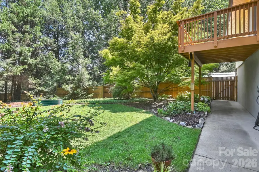 30 Nichols Hill Drive, Asheville, NC 28804 - #3