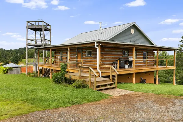 194 Cabin Hollow Drive, Marshall, NC 28753
