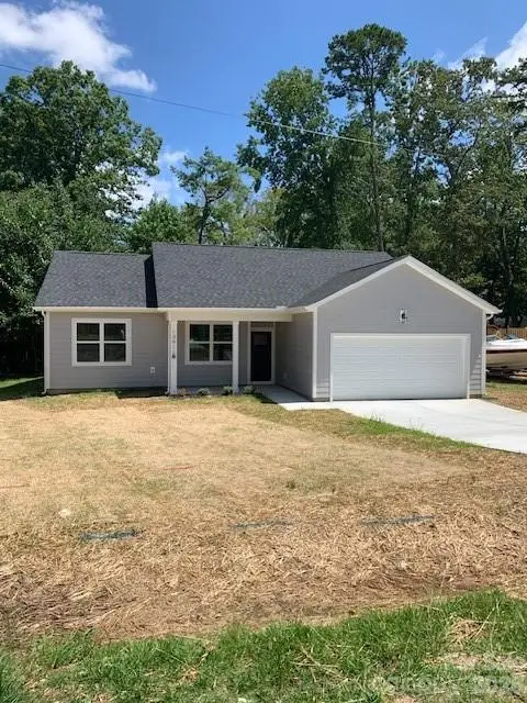 13911 Stillwood Place, Matthews, NC 28105
