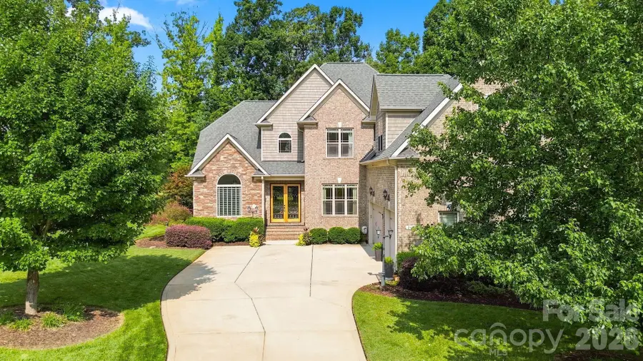 2455 Shiny Leaf Drive, Denver, NC 28037 - #2