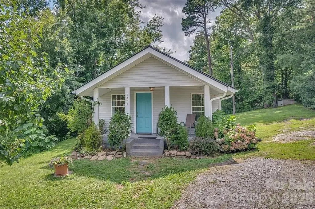 1324 Low Gap Road, Hendersonville, NC 28792 - #1
