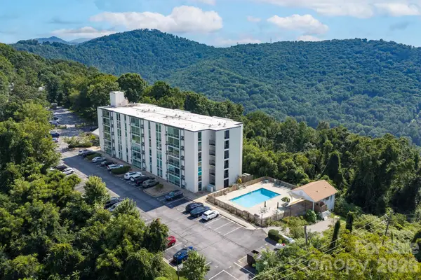647 Town Mountain Road #105, Asheville, NC 28804