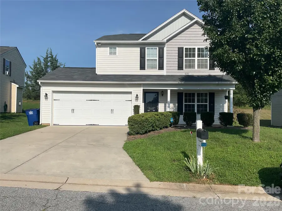 2224 Waverly Dell Drive, Winston Salem, NC 27127 - #2