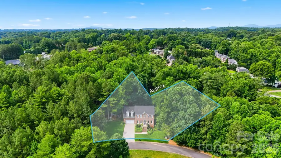6253 Riviera Run Estates Drive, Hickory, NC 28601 - #3