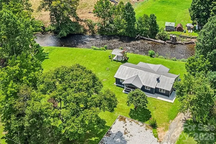 241 E Deep Creek Road, Bryson City, NC 28713 - #3
