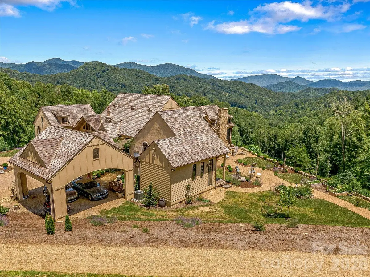 384 Doan Town Road, Burnsville, NC 28714 - #1