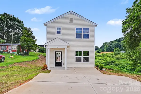 211 E 8th Avenue, Gastonia, NC 28054