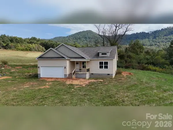 53 Meadow Ridge Road, Franklin, NC 28734