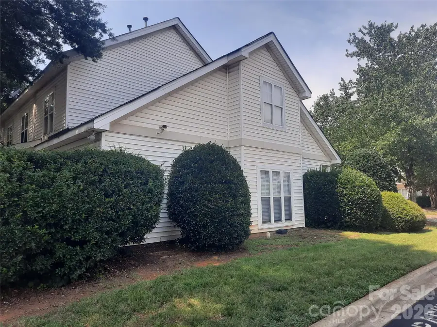 6431 Mallard View Lane, Charlotte, NC 28269 - #3
