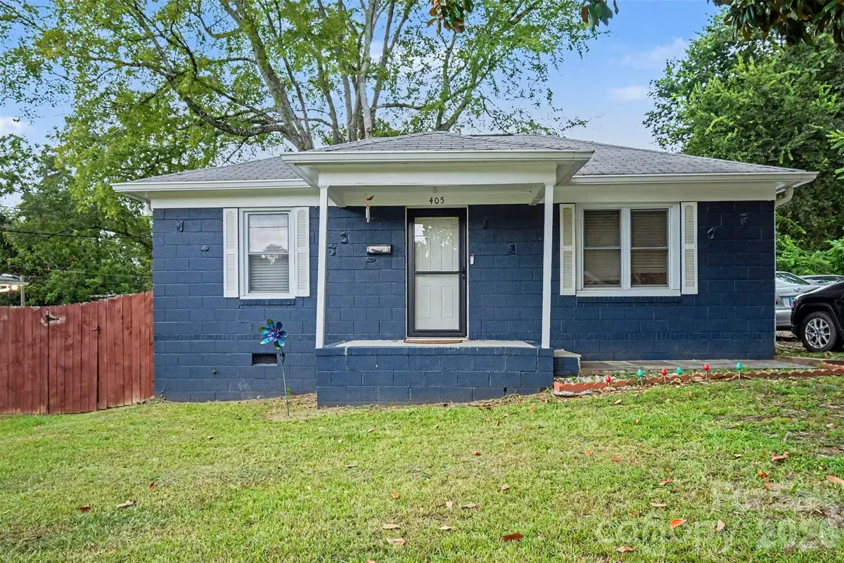 405 Killian Avenue, Mount Holly, NC 28120 - #1