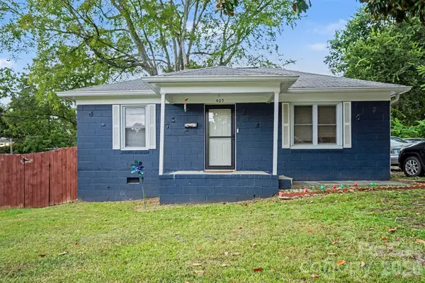 405 Killian Avenue, Mount Holly, NC 28120