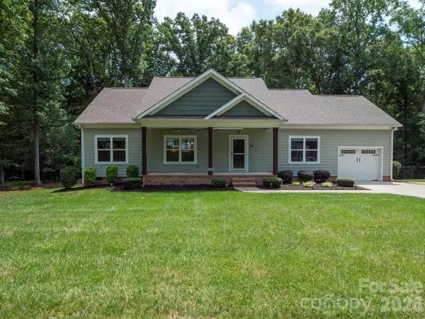 216 Paradise Drive, Belmont, NC 28012