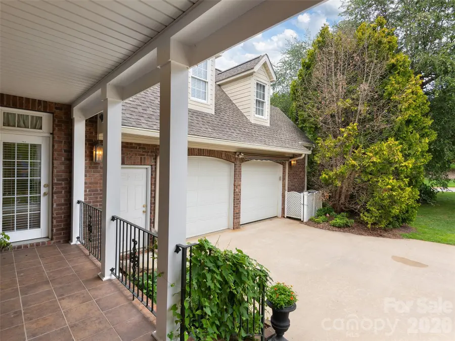1126 Burnside Drive, Asheville, NC 28803 - #3